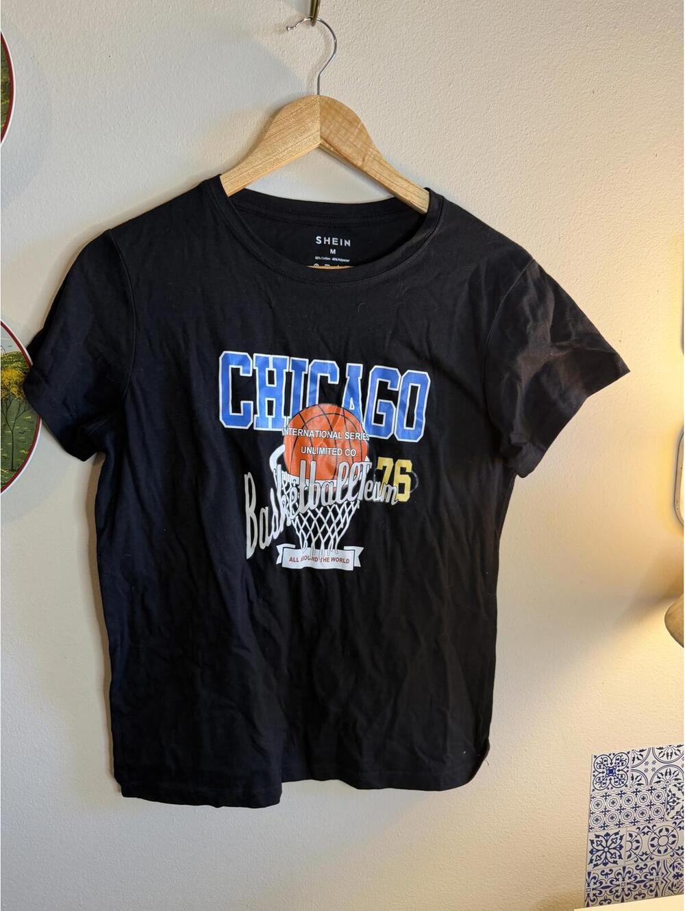 Black Chicago basketball t-shirt